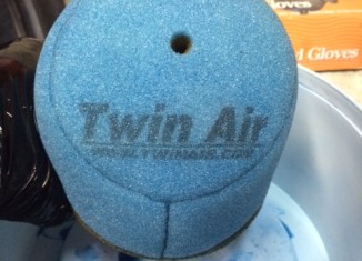 Outside of filter covered with oil